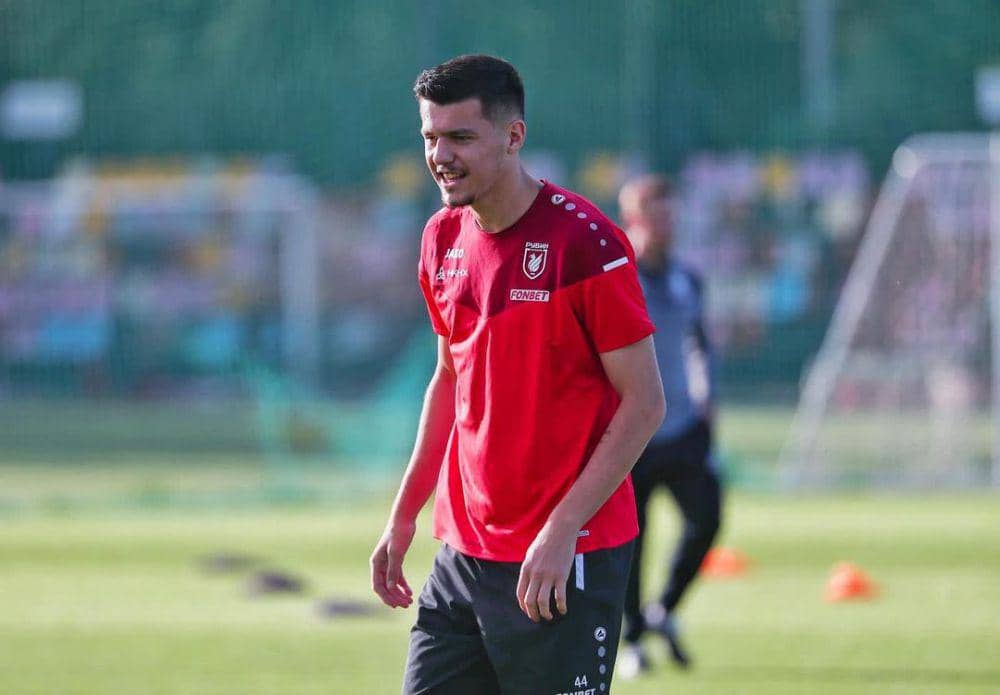 Mirlind Daku saat berlatih bersama Rubin Kazan. (instagram.com/mirlind19daku)