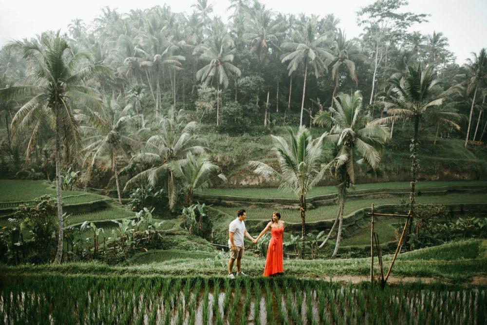 [QUIZ] Pilih Mi Goreng atau Mi Kuah, Kami Tahu Destinasi Honeymoon yang Cocok untukmu!