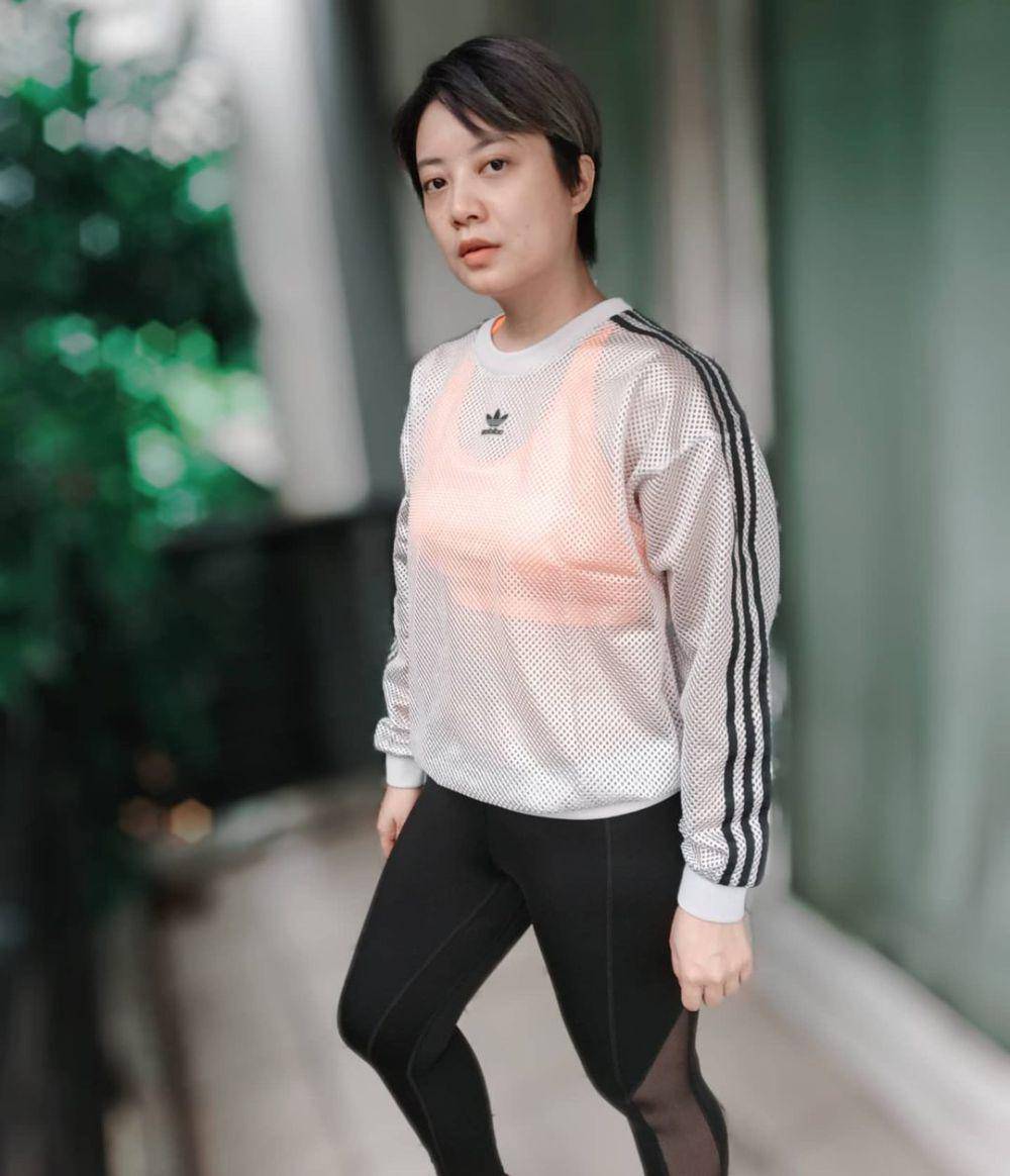 gaya rambut ala Leony (instagram.com/leonyvh)