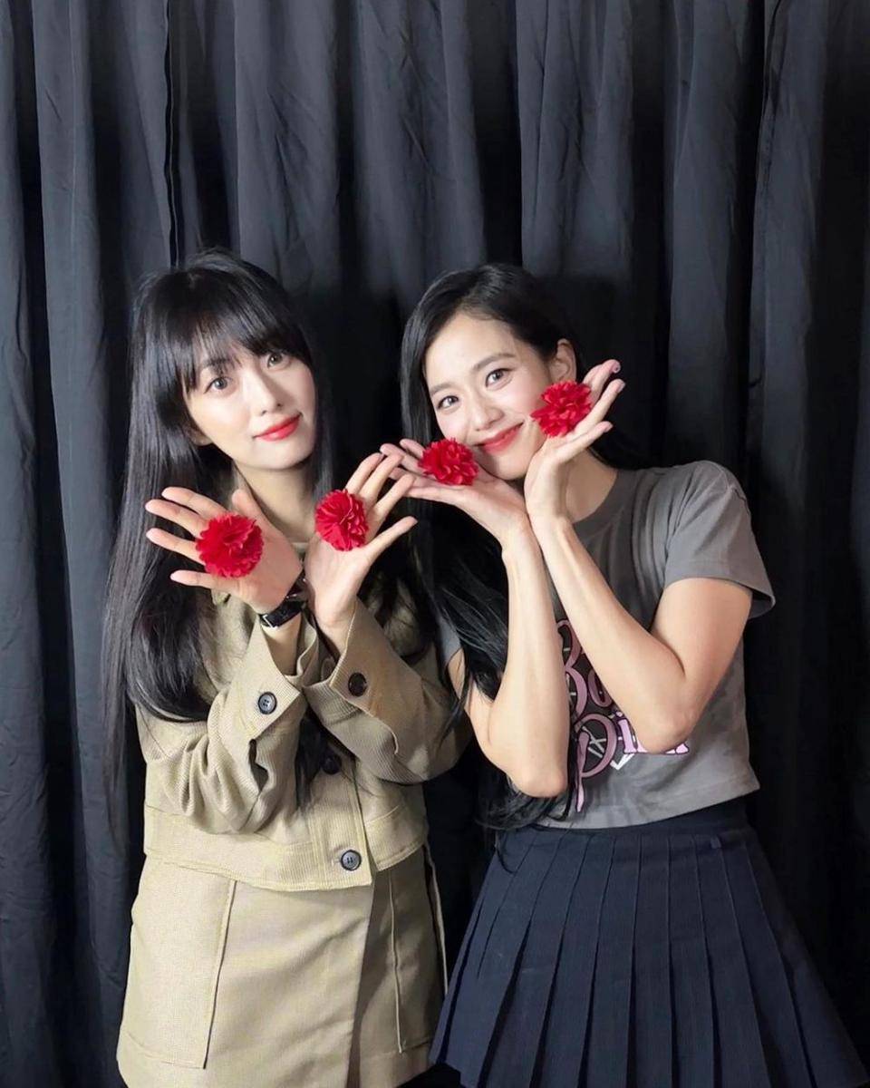 Kim Jiyoon dan Jisoo di BORN PINK TOUR FINALE IN SEOUL (instagram.com/jiyyoon_s2)
