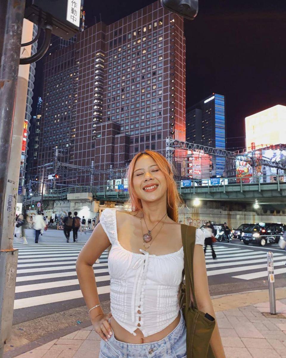 potret Nadine Amizah (instagram.com/cakecaine)
