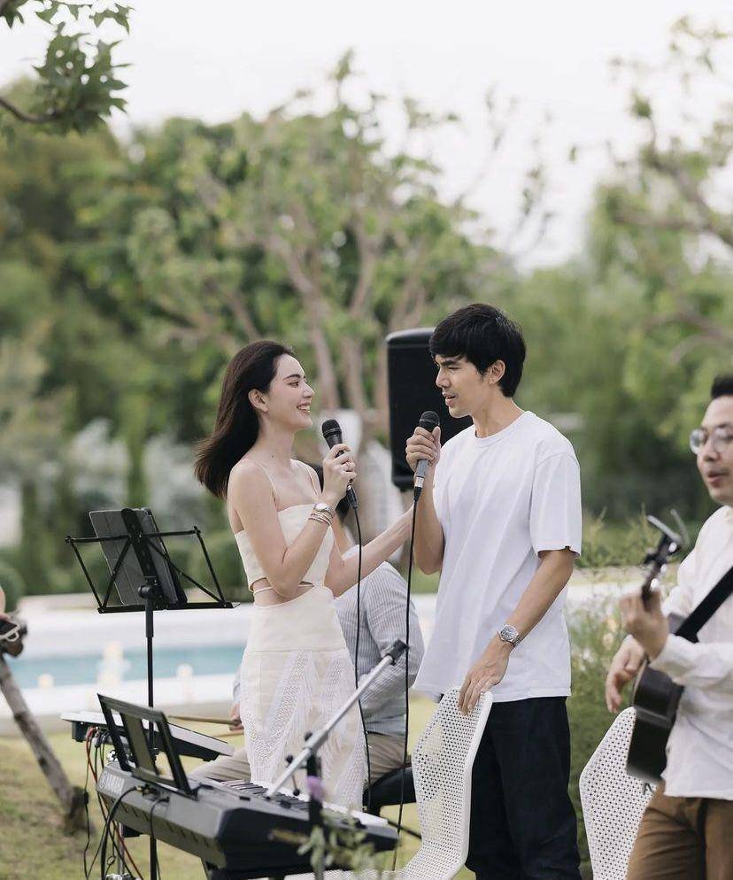 Davika Hoorne dan Ter Chantavit (instagram.com/davikah)