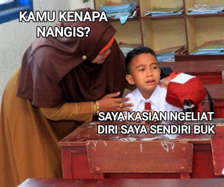 meme dihajar kehidupan (twitter.com/tololmeroket)