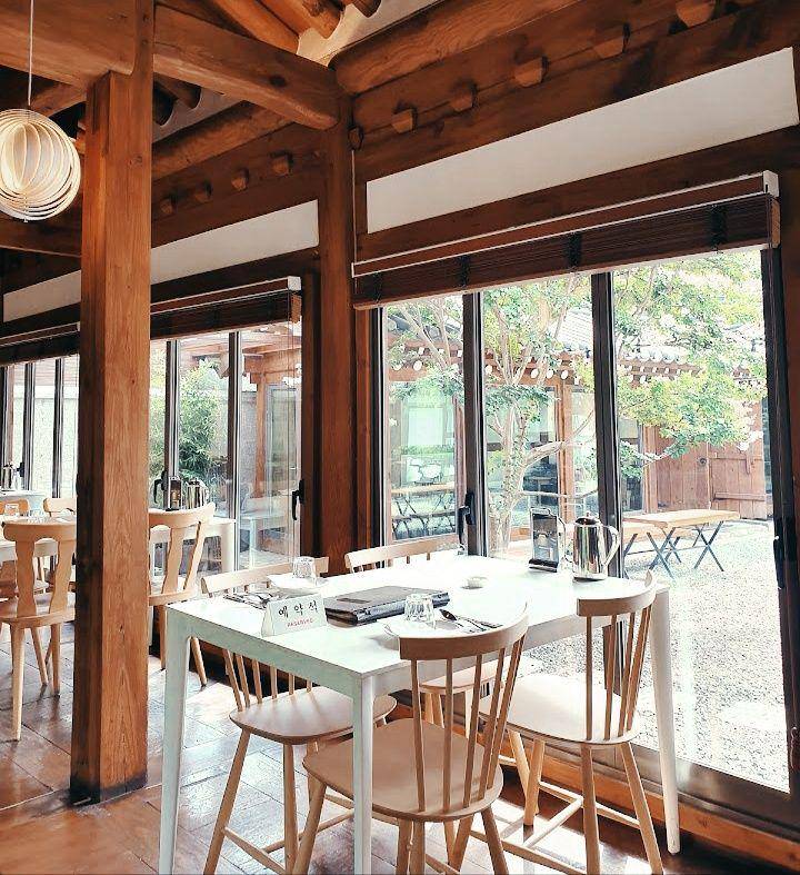 Smith Hanok, Seoul (google.com/Heather Lee)