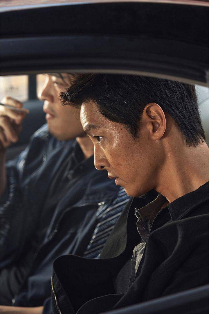 cuplikan Song Joong Ki di film Hopeless (instagram.com/plusm_entertainment)