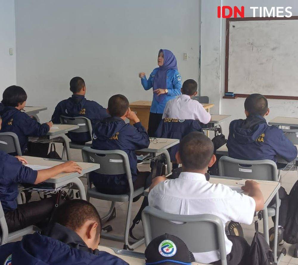 Latihan Bahasa Prancis (IDN Times/Eko Agus Herianto)