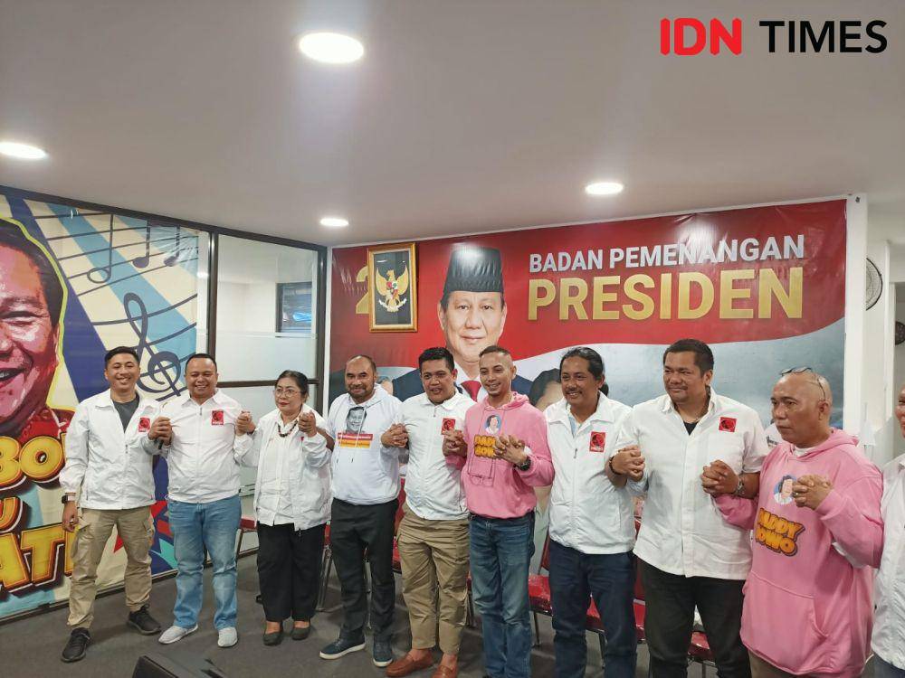 Projo Kunjungi Rumah Besar Relawan Prabowo 08 (IDN Times/Rachma Syifa Faiza Rachel)