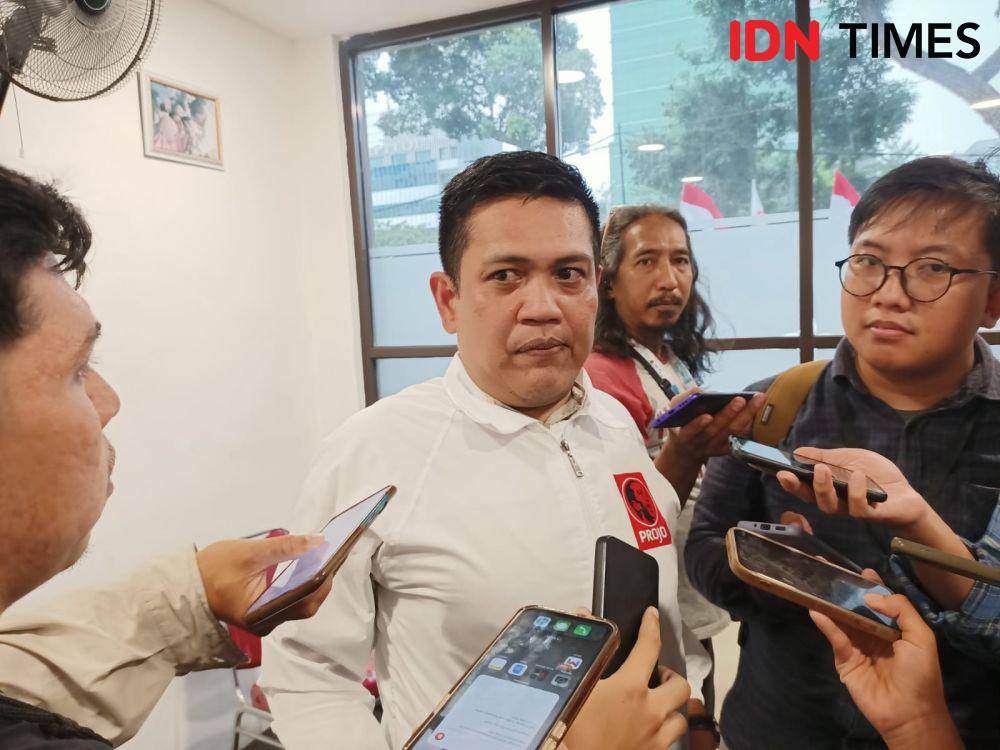Panel Barus Dalam Kunjungan ke Rumah Besar Relawan Prabowo 08 (IDN Times/Rachma Syifa Faiza Rachel)