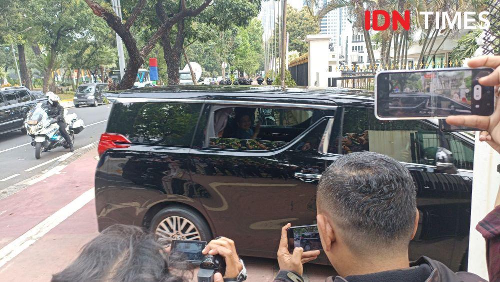 Megawati Tinjau Lokasi Kebakaran di Museum Nasional