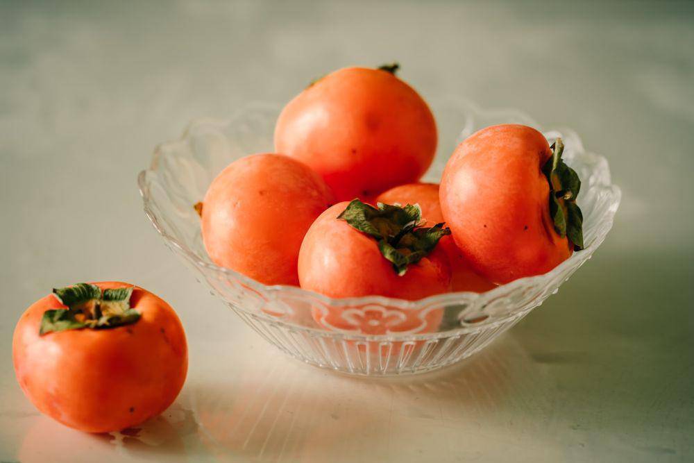 Ilustrasi buah kesemek (unsplash.com/jerry_318)