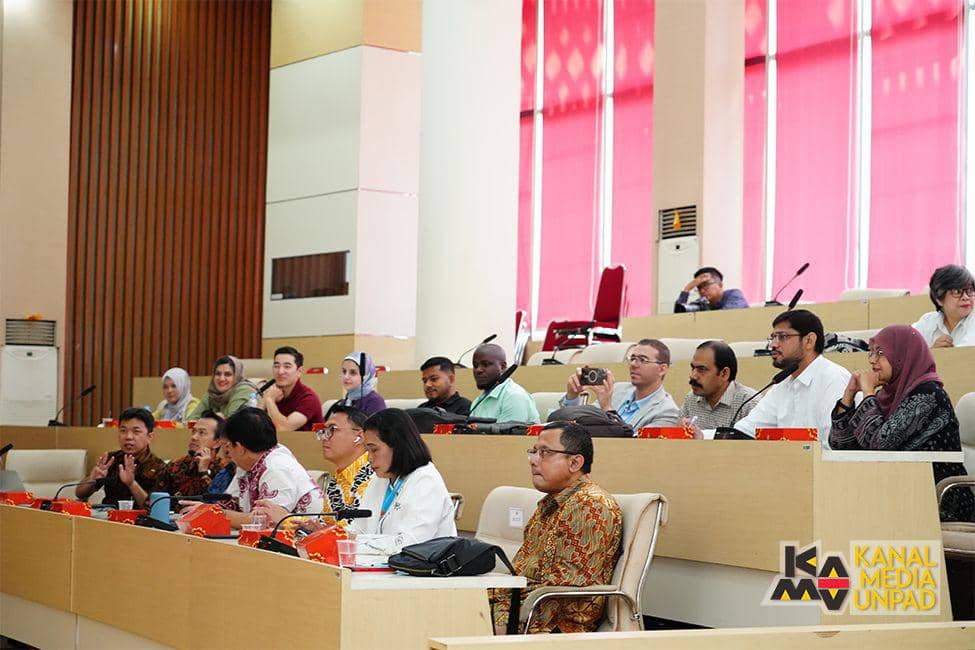Peneliti dari 8 Negara OKI Ikut Pelatihan Vaksin di Bio Farma-Unpad