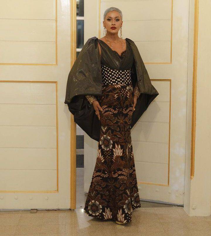 Gaya Kimmy di acara dinner keraton Solo (Instagram.com/kimmyjayanti)