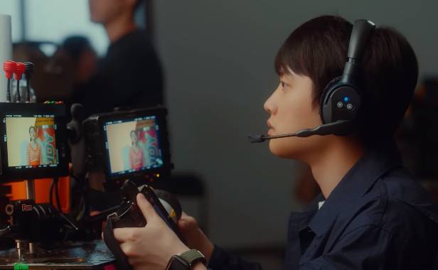 Cuplikan MV Somebody D.O EXO (youtube.com/SMTOWN)