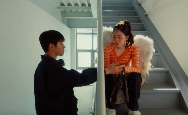 Cuplikan MV Somebody D.O EXO (youtube.com/SMTOWN)
