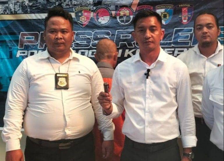 (Pelaku pembakaran lahan di OKI saat diamankan polisi) IDN Times/istimewa