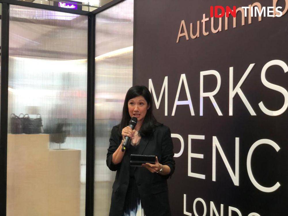 Peluncuran koleksi Marks & Spencer bertemakan autumn dan pop-up store pada Selasa (19/9/2023) di Grand Indonesia East Mall, Jakarta (IDN Times/Nisa Zarawaki)