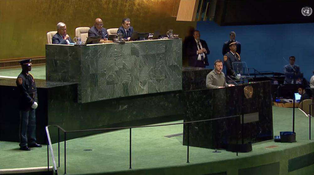Potret Volodymyr Zelenskyy saat bepidato di pertemuan Majelis Umum PBB di New York. (Twitter.com/Volodymyr Zelenskyy / Володимир Зеленський)