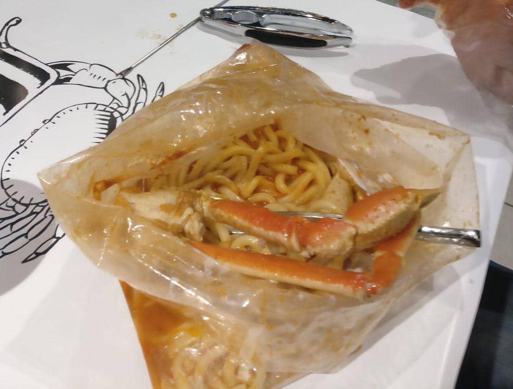 potret penyajian ngawur hidangan kepiting (reddit.com/user/LadyEeaterOfBacon)