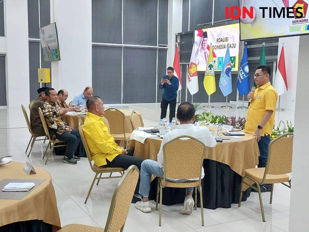 Pertemuan perdana para Sekretaris Jenderal parpol di bawah Koalisi Indonesia Maju (KIM) pada Rabu, 20 September 2023 di kantor DPP Golkar. (IDN Times/Santi Dewi)