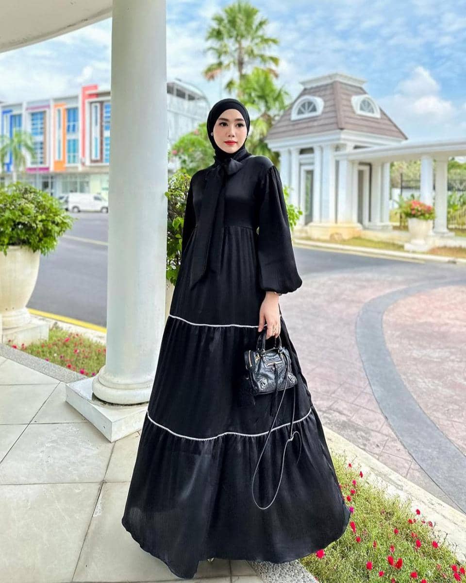 Yolla Anggita (instagram.com/yollaanggitaaa)