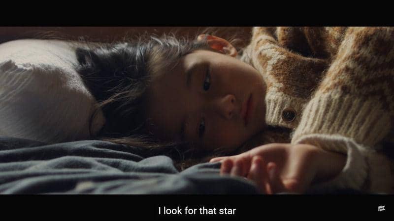 cuplikan MV "Good Night" - Standing Egg (youtube.com/1theK)