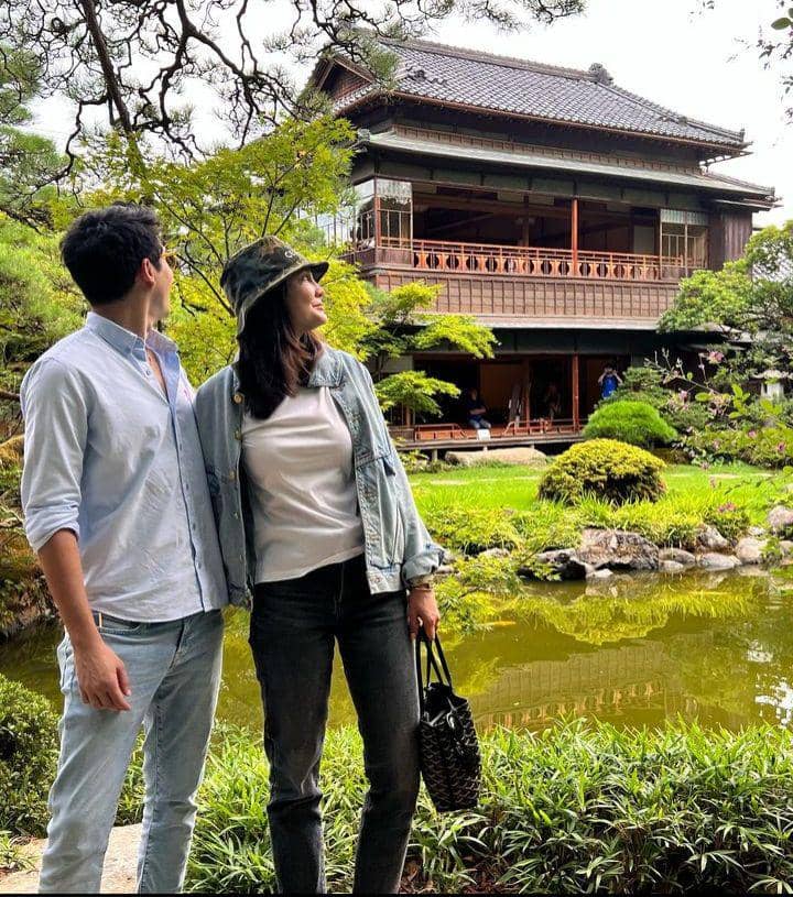 Luna dan Maxime di Jepang (Instagram.com/bouttier_maxime)