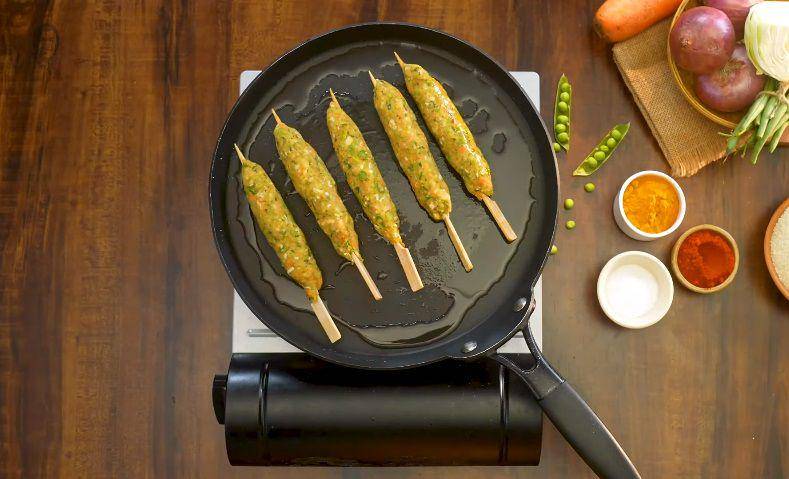 ilustrasi samo seekh kebab (dok. YouTube.com/Sanjeev Kapoor Khazana)