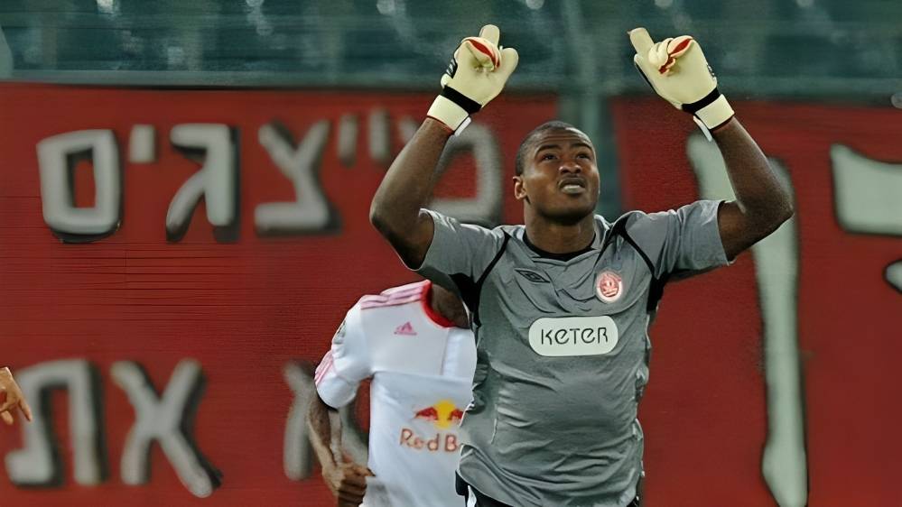 Vincent Enyeama (uefa.com)