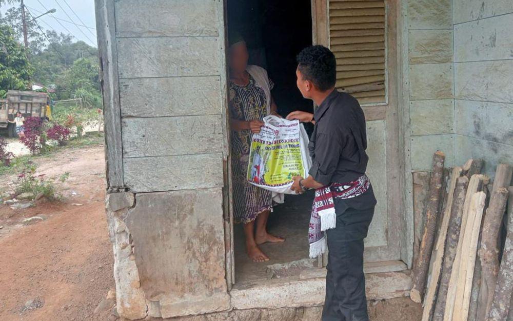 Wabup Tapsel dan Boras Si Pir Ni Tondi untuk Janda Yatim di Aek Bilah