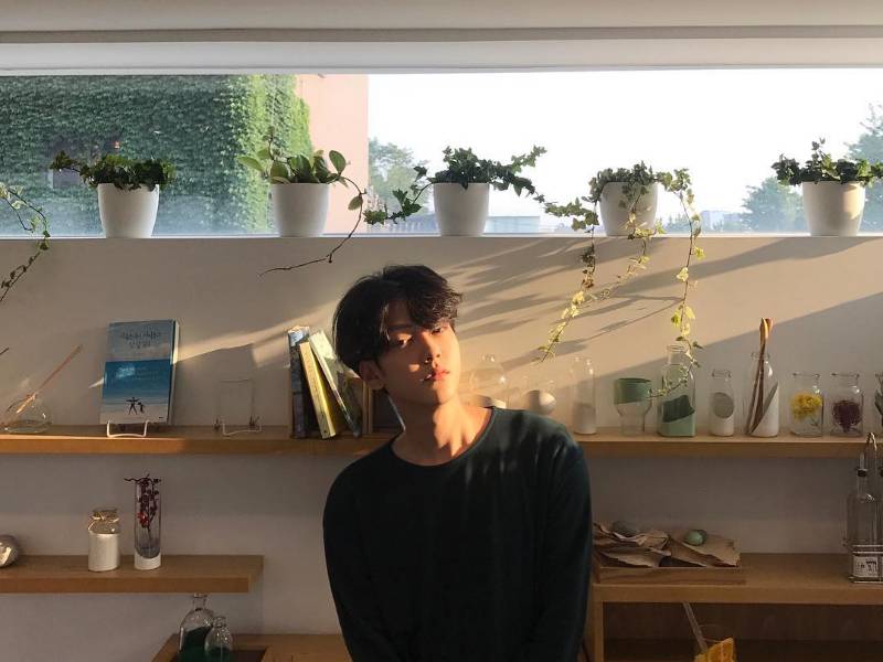 Park Hyung Sik (instagram.com/92_hyungseok)