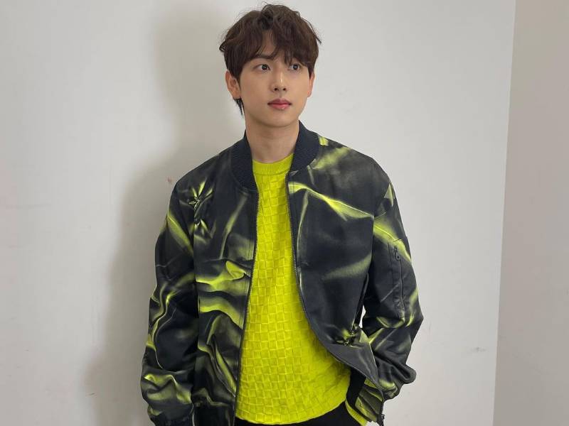 Im Si Wan (instagram.com/yim_siwang)