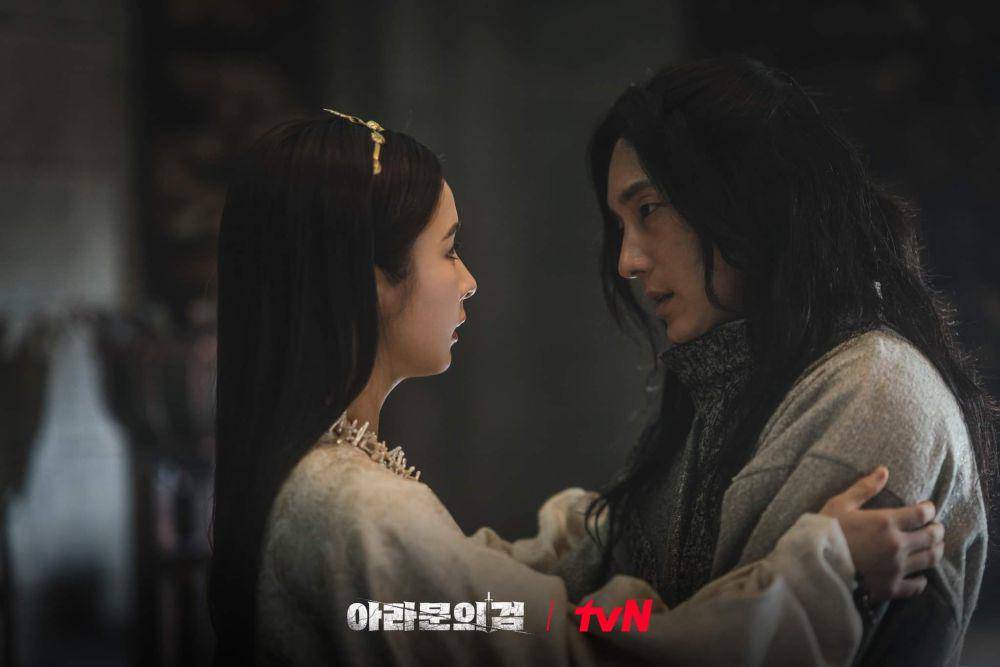 Shin Se Kyung dan Lee Joon Gi di Arthdal Chronicles: The Sword of Aramun (dok. tvN/Arthdal Chronicles: The Sword of Aramun)