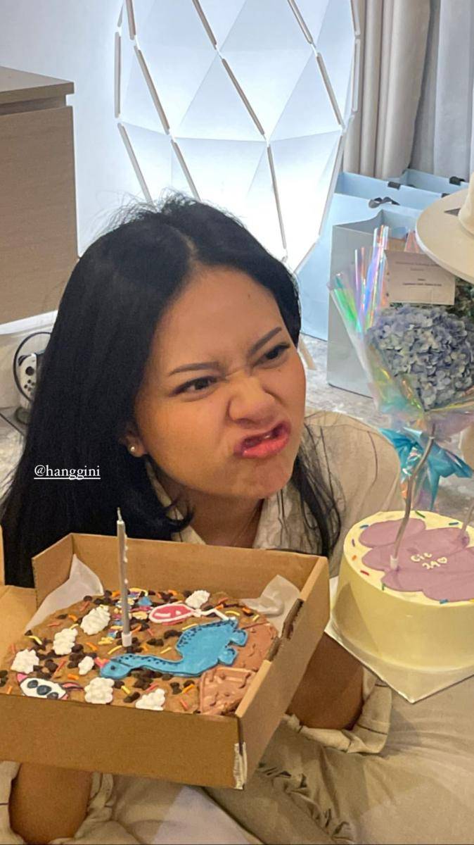 potret kejutan ulang tahun ke-24 Hanggini (instagram.com/animrf)