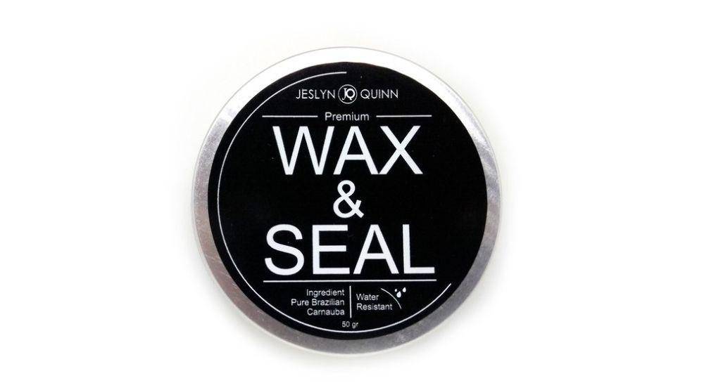 Semir sepatu Jeslyn Quinn Wax & Wax (Shopee.co.id)
