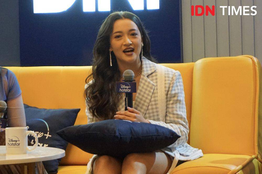 para pemain dan tim produksi serial Pernikahan Dini di konferensi pers pada Kamis (21/9/2023) (IDN Times/Elizabeth Chiquita)