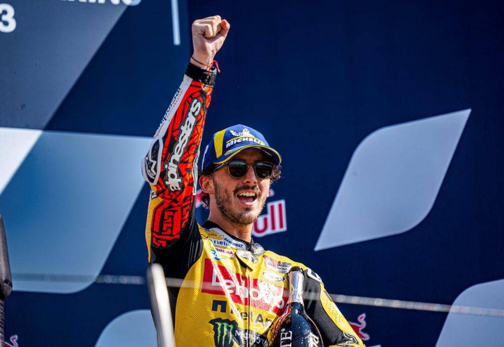 Francesco Bagnaia berselebrasi di podium GP San Marino 2023. (ducati.com)