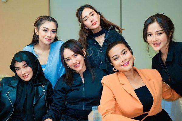 Happy bertemu Bella (Instagram.com/real.hanummegaa)