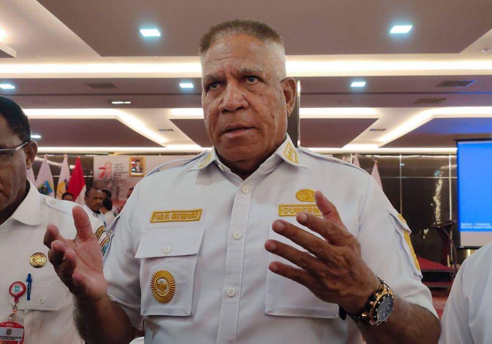 Ketua Asosiasi Gubernur se-Tanah Papua, Paulus Waterpauw. (IDN Times/Endy Langobelen)