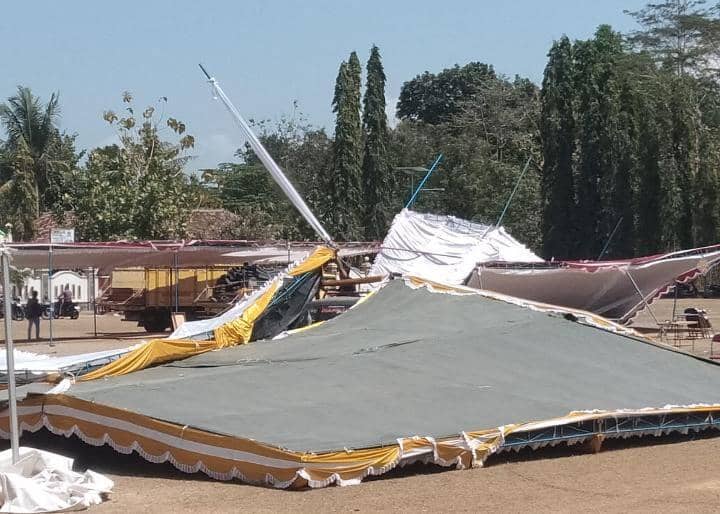 Tenda roboh diterjang angin kencang.(Dok.Polres Bantul)