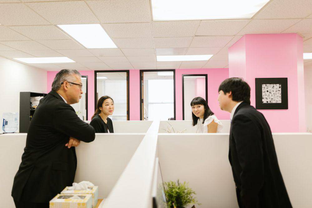 ilustrasi gosip di kantor (pexels.com/RDNE Stock project)