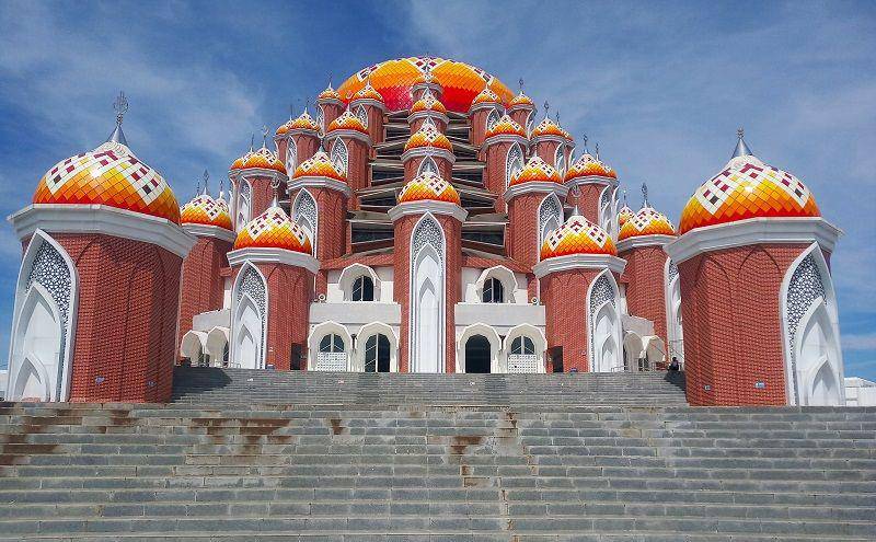 potret Masjid 99 Kubah (google.com/maps/Pengusaha Sejati)
