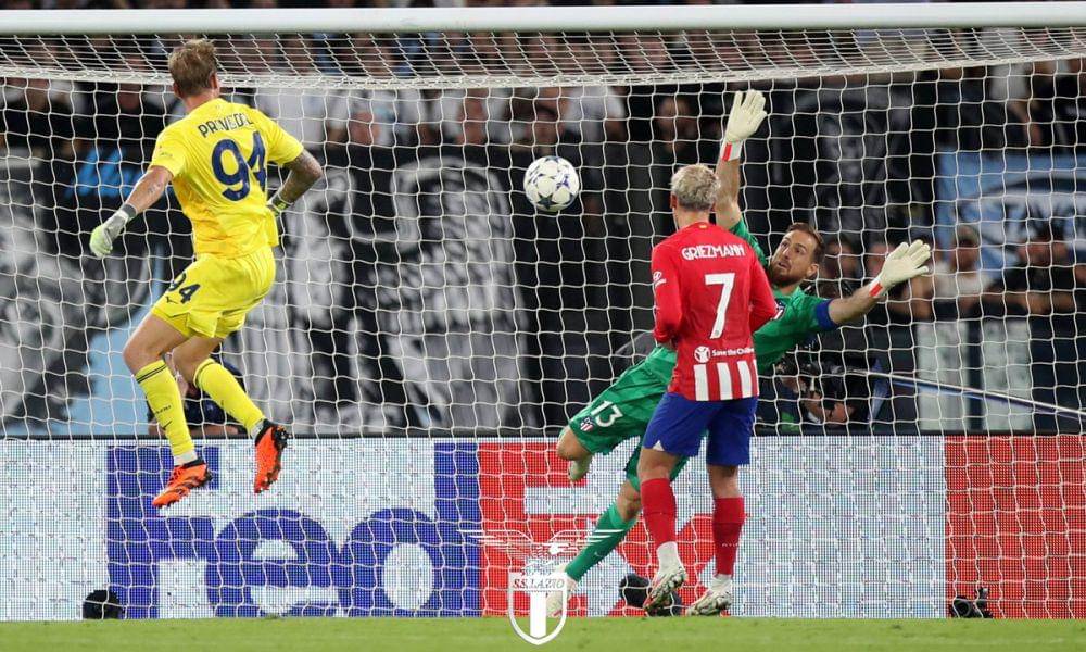 Gol sundulan Ivan Provedel menyelamatkan Lazio dari kekalahan atas Atletico Madrid. (twitter.com/OfficialSSLazio)