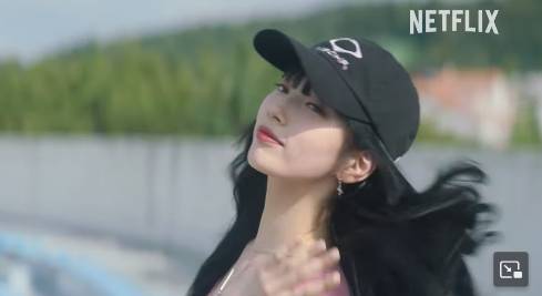 Cuplikan Suzy di teaser Doona! (Dok. Netflix/ Doona!)