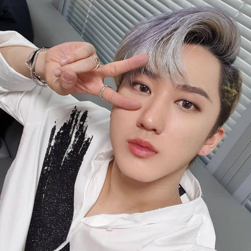 model rambut ala Changbin Stray Kids (instagram.com/realstraykids)