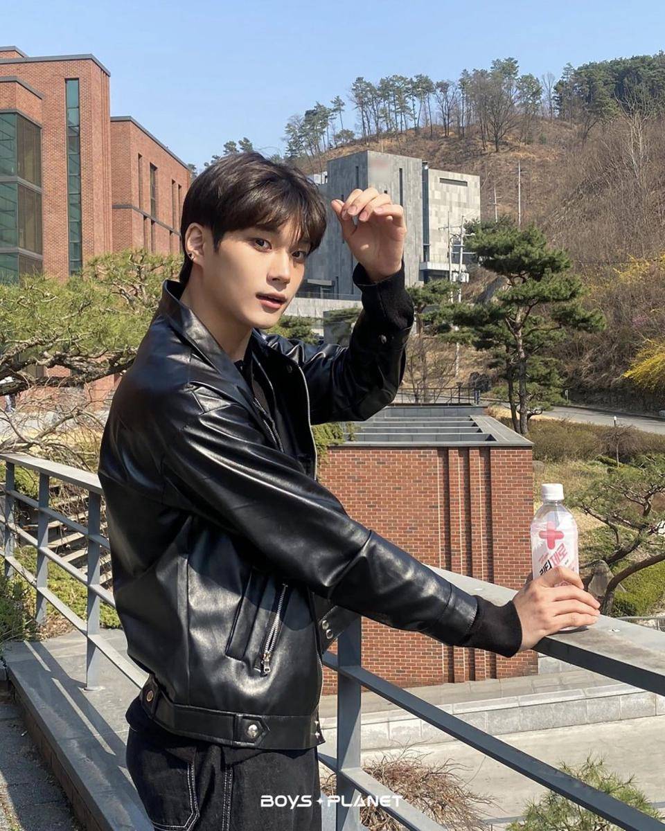 Park Han Bin (instagram.com/boysplanet.official)