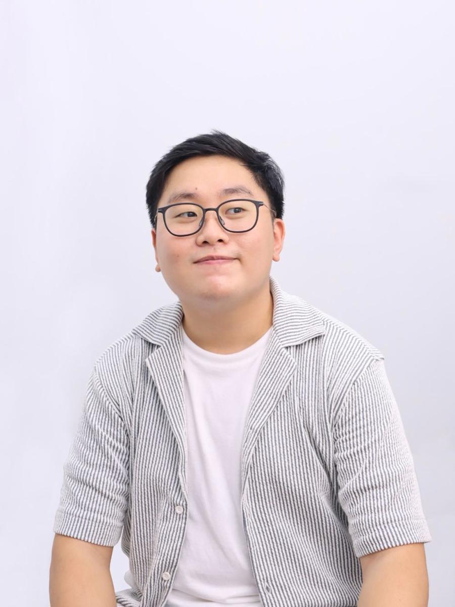 Mengenal Bertus, Konten Kreator Teknologi yang Unik dan Menghibur