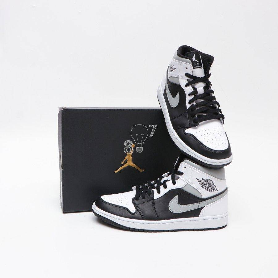 Air Jordan 1 Bred Shadow (www.tokopedia.com)