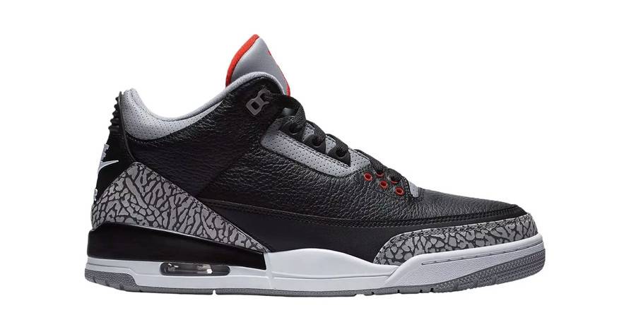 Air Jordan 3 Black Cement (www.tokopedia.com)