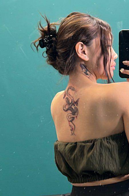 potret Wendy Walters punya tato kupu-kupu (twitter.com/_Wendywalters)