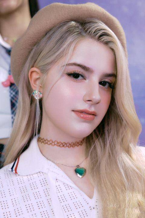 KG (twitter.com/VCHA_A2K)